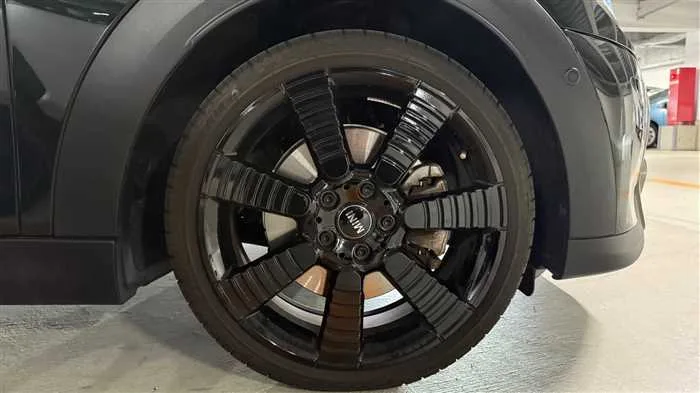 BMW BMW Others S 3 DCT 2023 — миниатюра 3
