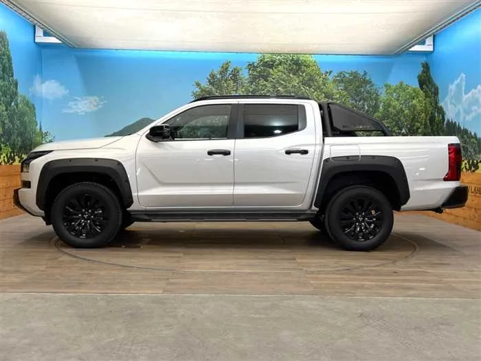 Mitsubishi Triton 2025 — миниатюра 5