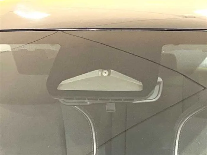 Toyota Prius 2023 — миниатюра 3