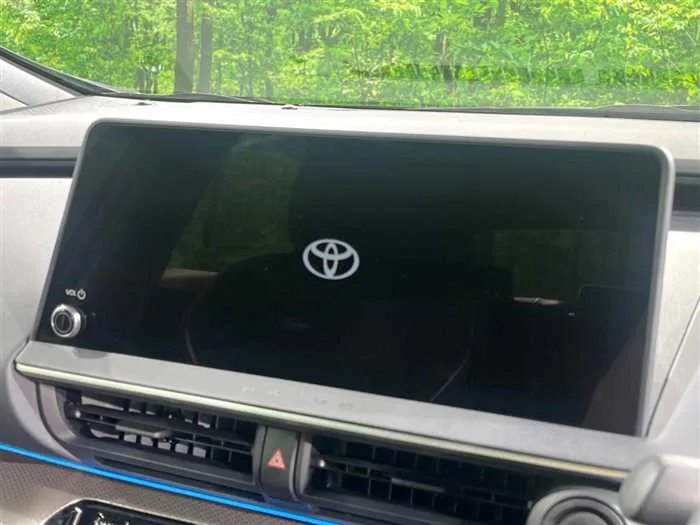 Toyota Prius 2023 — миниатюра 5