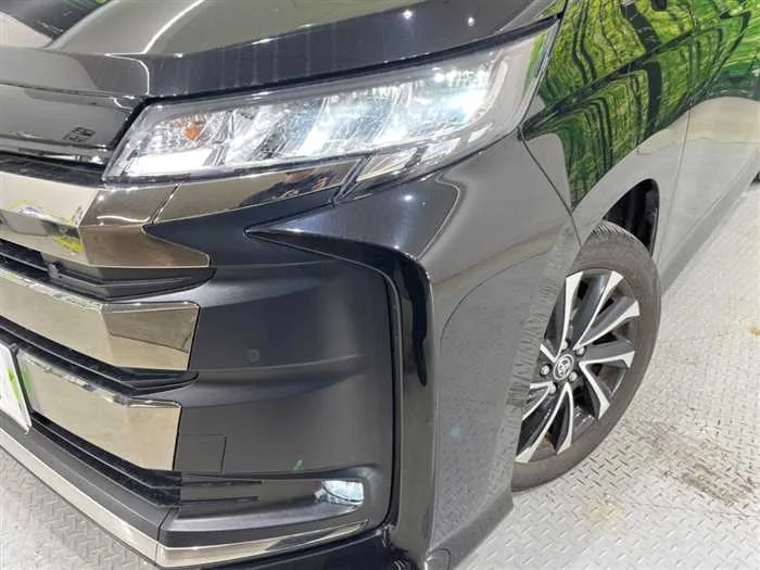 Toyota Noah 2024 — миниатюра 2