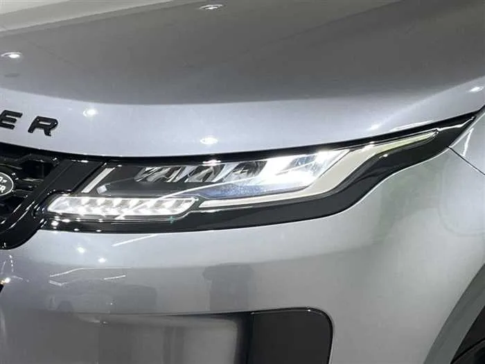 Land Rover Range Rover Evoque 2023 — миниатюра 3