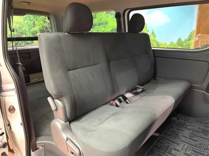 Toyota Hiace Van 2025 — миниатюра 3