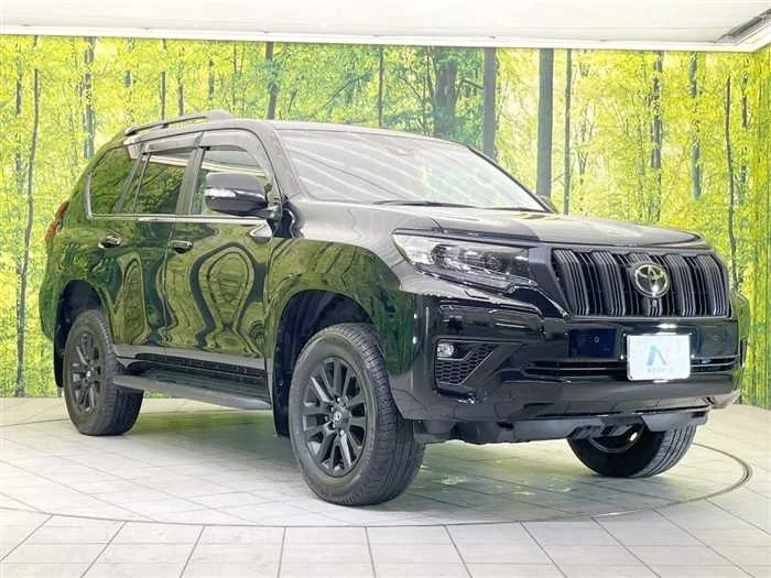 Toyota Land Cruiser Prado 2023 — миниатюра 5