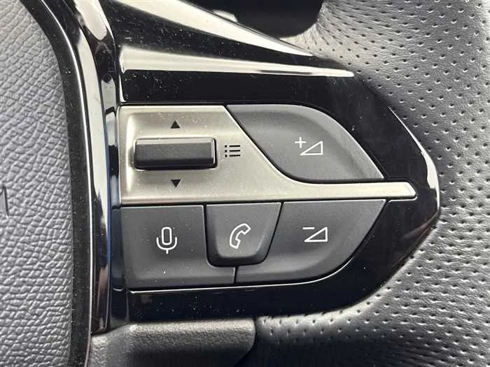 Peugeot 308 2023 — миниатюра 3