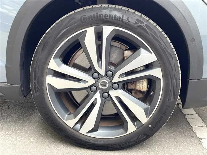 Volvo V60 2023 — миниатюра 5