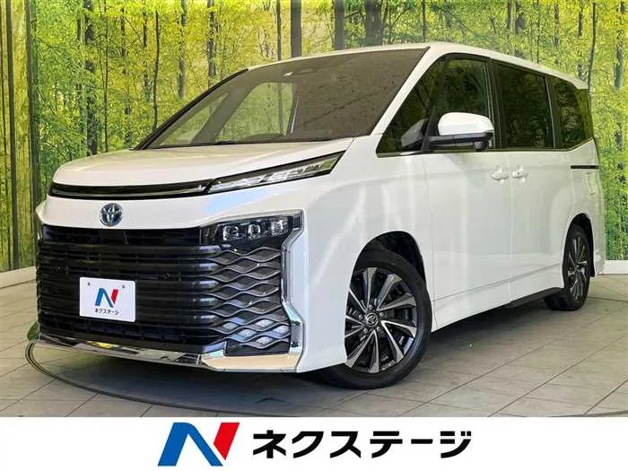 Toyota Voxy 2023 — миниатюра 4