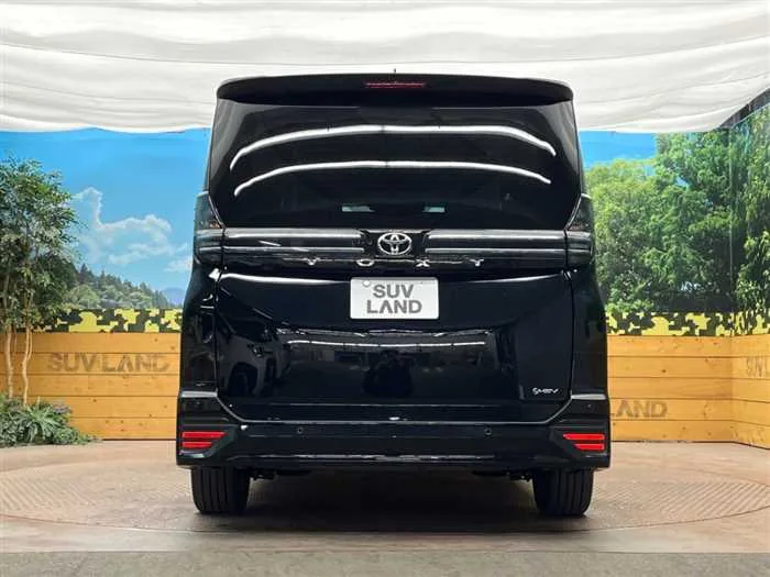 Toyota Voxy 2025 — миниатюра 5