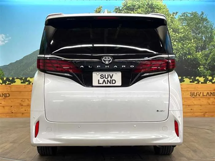 Toyota Alphard Hybrid 2023 — миниатюра 2
