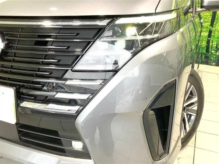 Nissan Serena 2023 — миниатюра 3