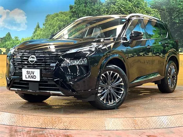 Nissan X-Trail 2026 — фото 1, купить с доставкой в Москву