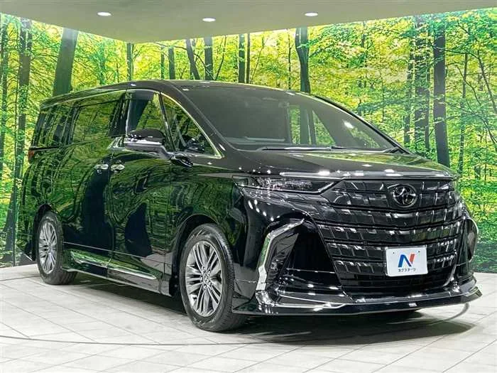 Toyota Alphard Hybrid 2023 — миниатюра 3