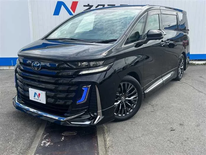 Toyota Vellfire 2024 — фото 1, купить с доставкой в Москву