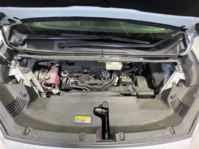 Toyota Alphard Hybrid 2024 — миниатюра 2