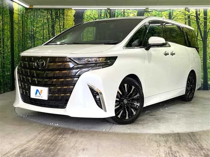 Toyota Alphard Hybrid 2024 — фото 1, купить с доставкой в Москву