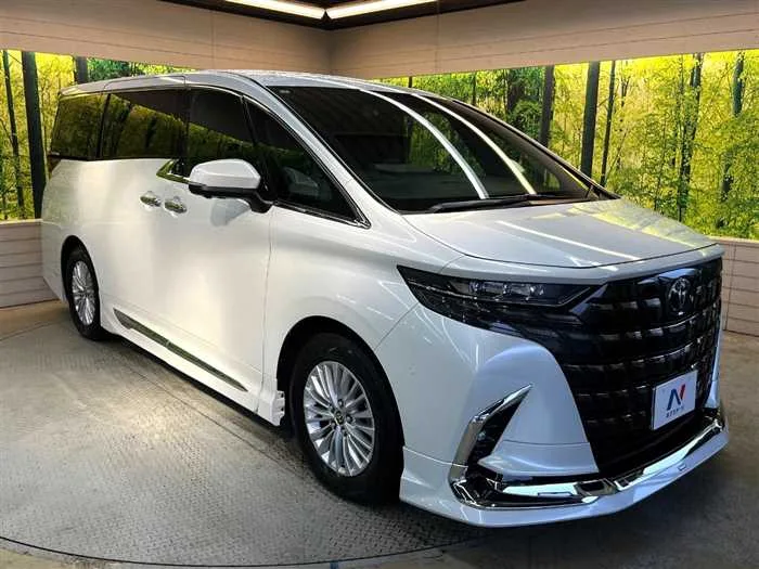 Toyota Alphard Hybrid 2025 — миниатюра 3