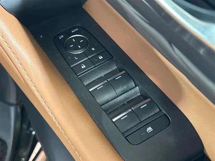 Toyota Vellfire 2025 — миниатюра 2