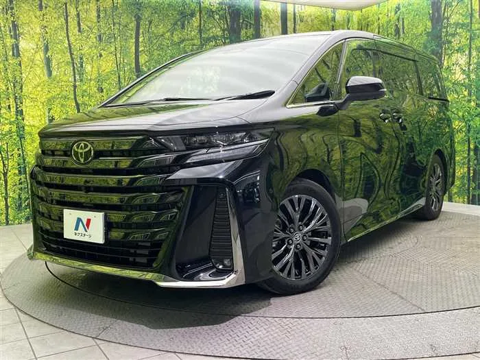 Toyota Vellfire 2025 — фото 1, купить с доставкой в Москву