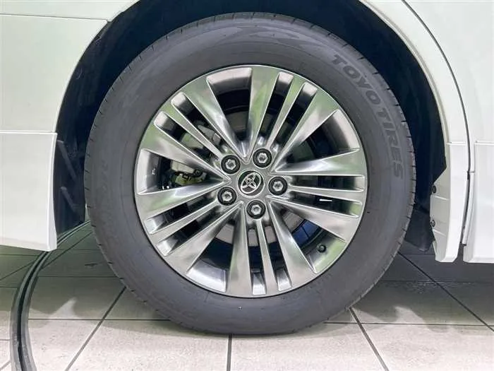 Toyota Alphard 2024 — миниатюра 3