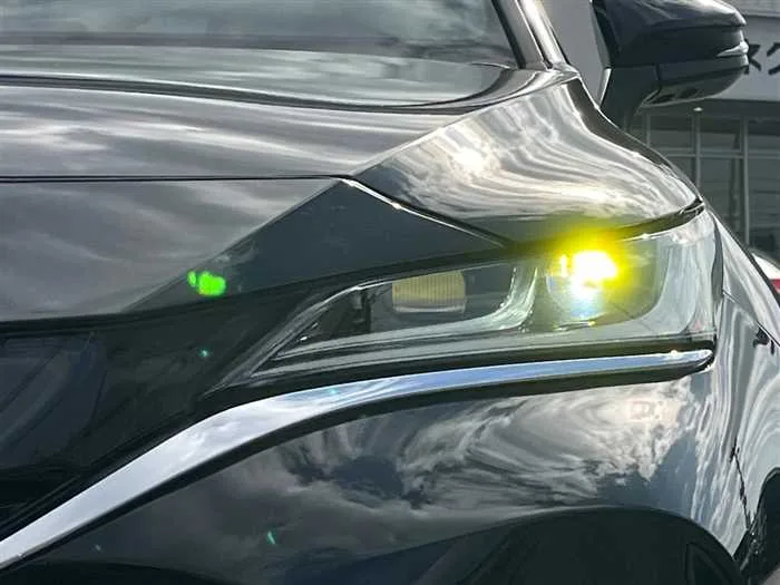 Toyota Harrier Hybrid 2022 — миниатюра 3