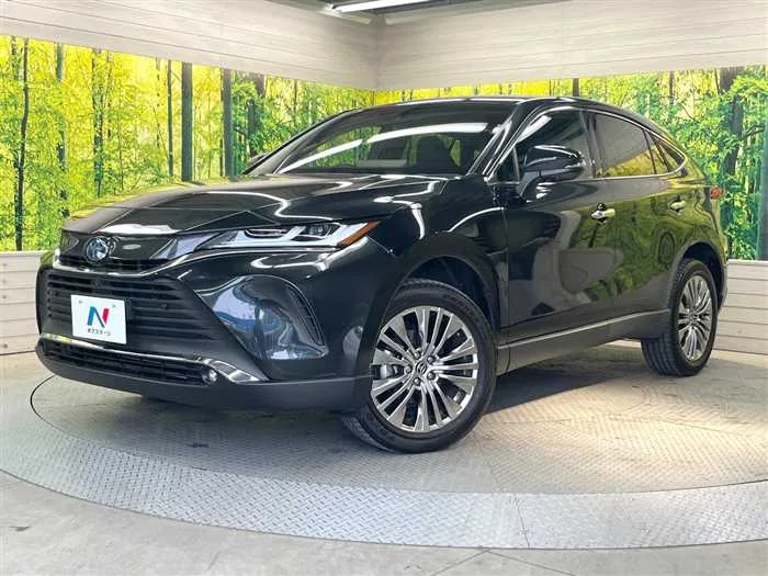 Toyota Harrier Hybrid 2023 — фото 1, купить с доставкой в Москву