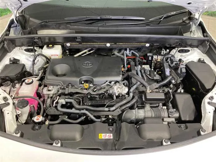 Toyota Harrier Hybrid 2023 — миниатюра 2