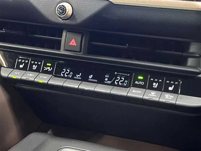 Toyota Crown 2023 — миниатюра 3