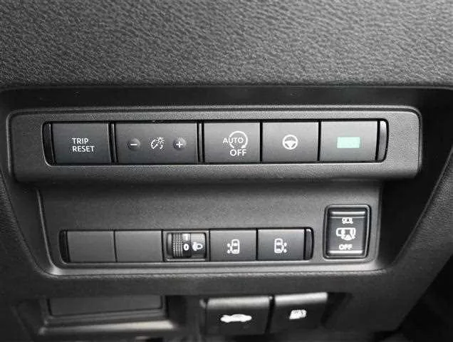 Nissan Serena Highway Star V 2025 — миниатюра 2