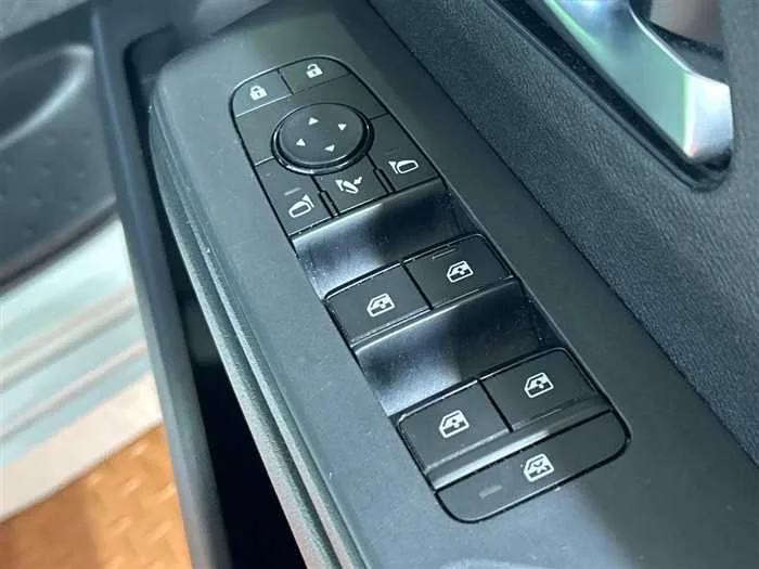 Nissan Serena 2023 — миниатюра 2