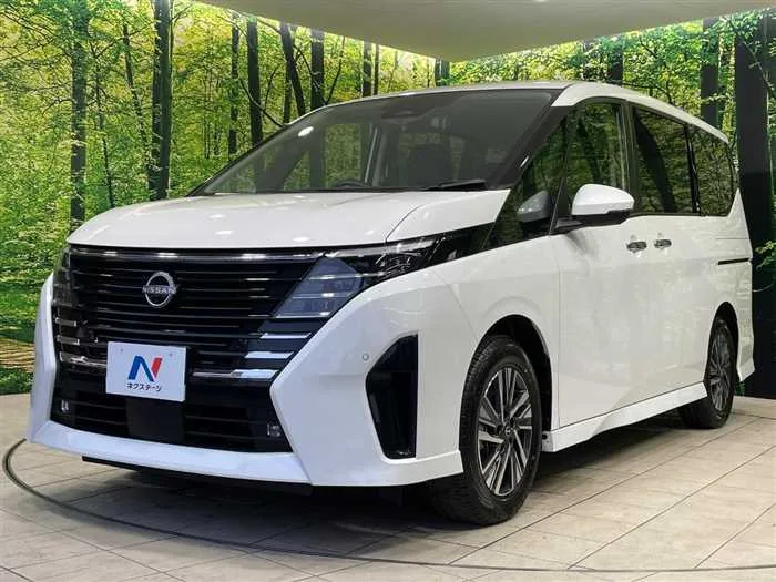 Nissan Serena 2024 — миниатюра 2