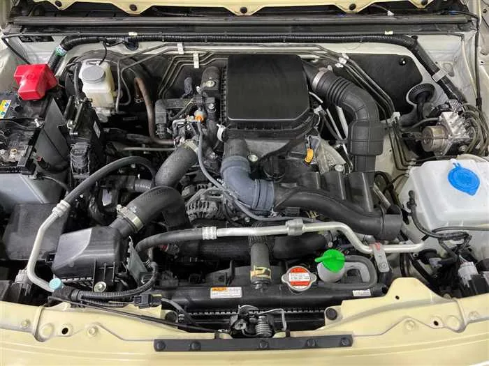 Suzuki Jimny 2022 — миниатюра 2
