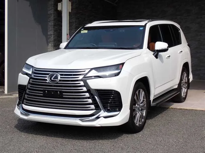 Lexus LX 600 Executive 2023 — фото 1, купить с доставкой в Москву