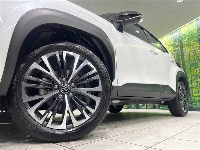 Toyota Yaris Cross 2023 — миниатюра 2