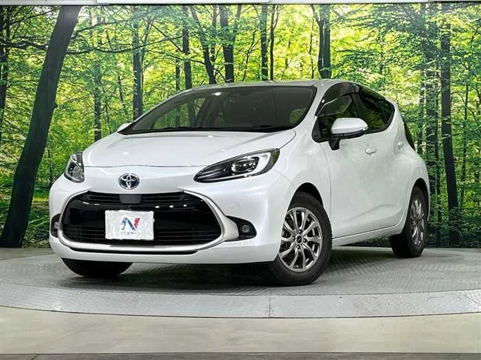 Toyota AQUA 2023 — фото 1, купить с доставкой в Москву