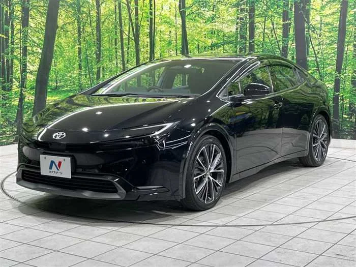 Toyota Prius 2023 — миниатюра 2