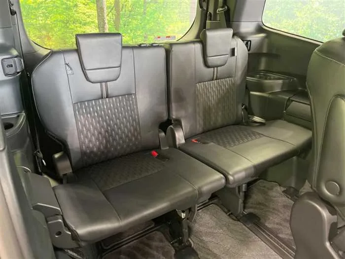 Toyota Noah 2023 — миниатюра 3