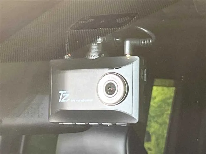 Toyota Noah 2023 — миниатюра 2