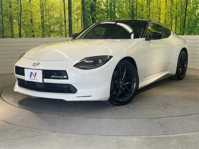 Nissan Fairlady Z 2024 — фото 1, купить с доставкой в Москву