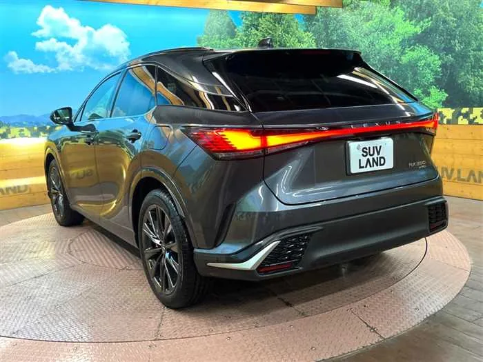 Lexus RX 2023 — миниатюра 3
