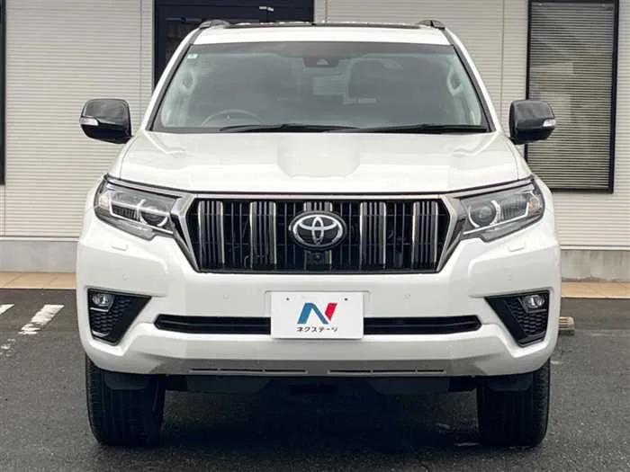 Toyota Land Cruiser Prado 2022 — миниатюра 3