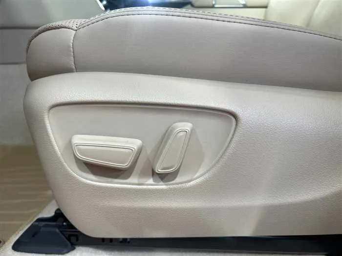 Toyota Land Cruiser 2024 — миниатюра 2