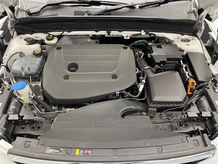 Volvo XC40 2022 — миниатюра 2