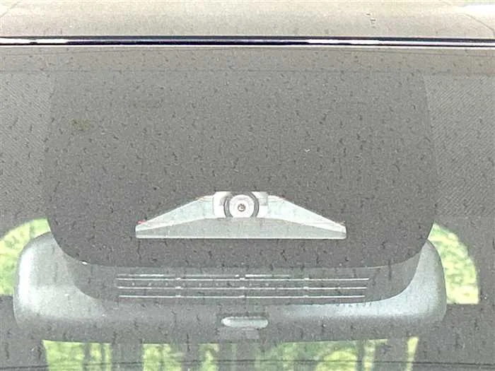 Toyota Voxy 2025 — миниатюра 2