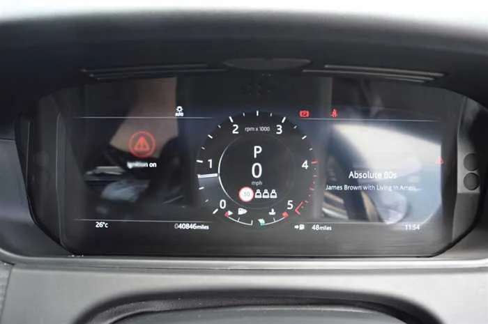 Land Rover Range Rover Velar AUTOMATIC DIESEL 2022 — миниатюра 3