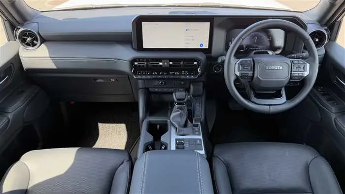 Toyota Land Cruiser 2.7 VX 2024 — миниатюра 2