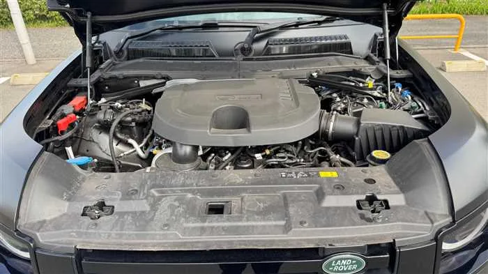 Land Rover Defender 110 X HSE D300 2023 — миниатюра 3