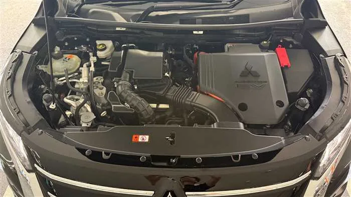 Mitsubishi OUTLANDER PHEV P 2025 — миниатюра 3